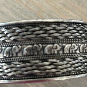 Silver cuff bracelet with Elephant carvings